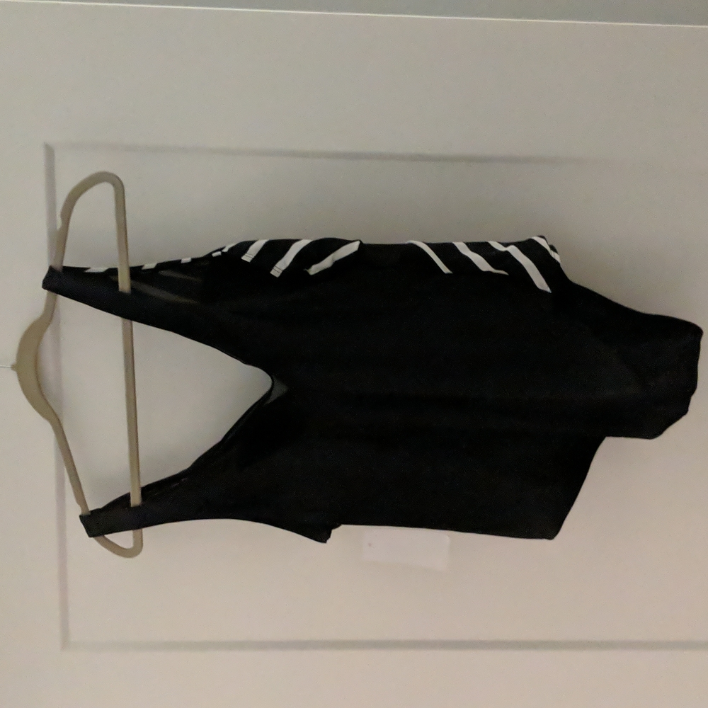 Bathing suit - Picture 2 of 2